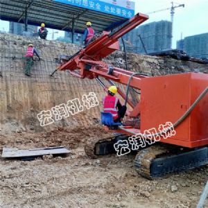 生產(chǎn)多功能液壓錨固鉆機，山體護坡鉆孔機